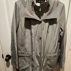 Fleet Street Women's Light Green Jacket